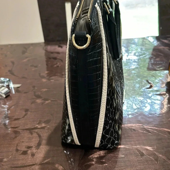 BrahminDuxbury Satchel Black Carlisle Leather Bag - Picture 2 of 6